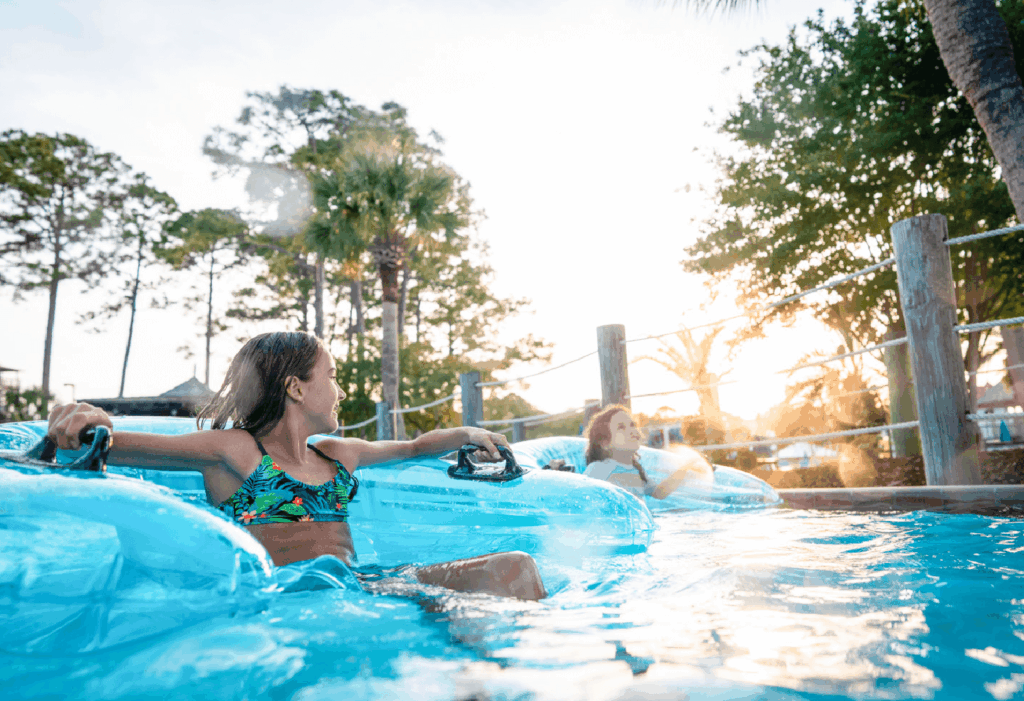 lazy river at shipwreck island